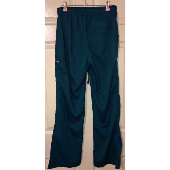 Greys Anatomy Scrub Set Top Small Bottoms XS - Picture 5 of 7